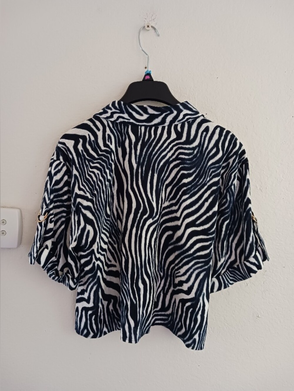 MICHAEL Michael Kors Zebra STRIPE Button-Down Shirt - Picture 2 of 5